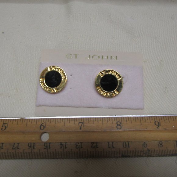 st john post earrings - Picture 4 of 4